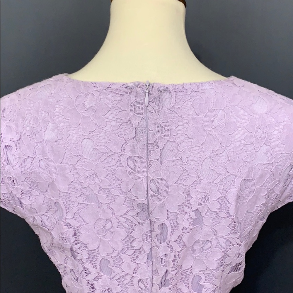 Lilac lace dress - Picture 5 of 5